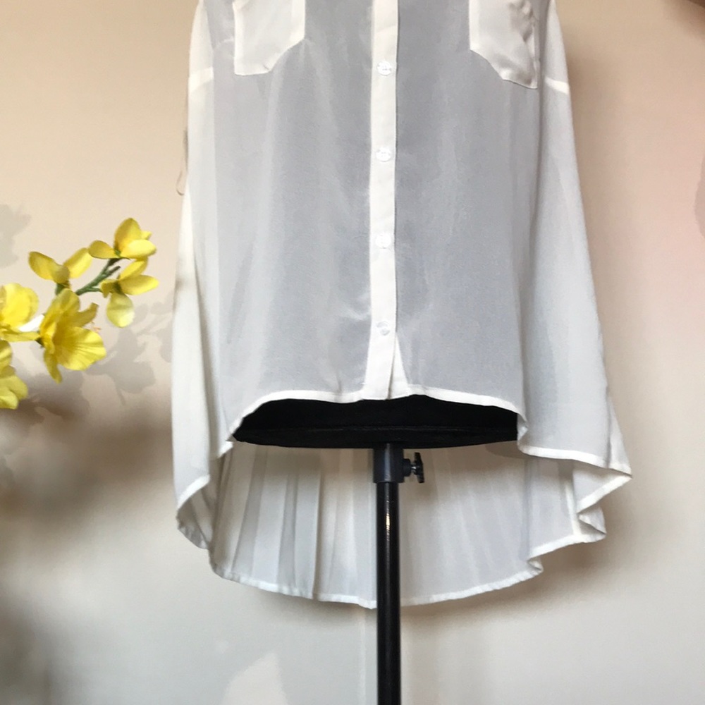 Miss Chie Vous Top 💐💐 - Picture 3 of 3